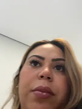 lariic online show from 03-20-26, 06:35