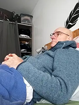 bogland33 online show from 02-10-26, 11:25