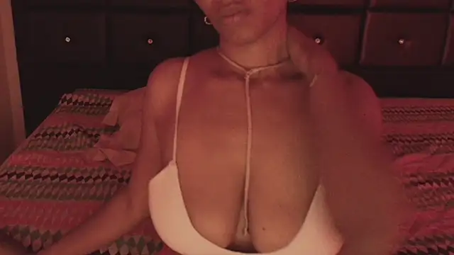 SashaBrianna99 online show from 10-18-25, 12:02