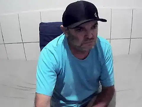 Snapshot of pierdona chatting on 07-18-26, 07:39 pierdona online show from 07-18-26, 07:39