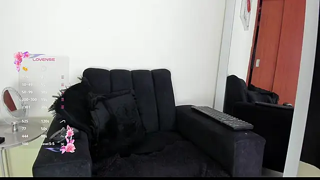 its  angelica  online show from 10-08-25, 06:05