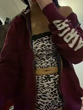 kittyprettybby online show from 05-23-26, 03:49