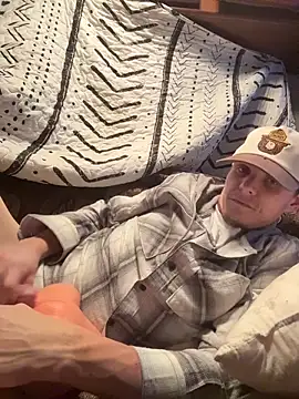 Snapshot of devinshd chatting on 11-06-25, 12:11 devinshd online show from 11-06-25, 12:11