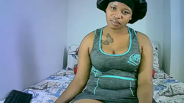 Snapshot of Down_to_earth_girl chatting on 01-24-25, 01:47 Down to earth girl online show from 01-24-25, 01:47