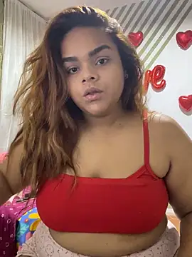 Snapshot of Evabigass chatting on 12-04-25, 07:55 Evabigass online show from 12-04-25, 07:55