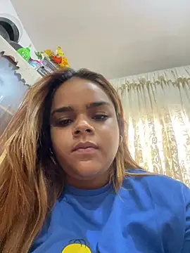 Snapshot of Evabigass chatting on 07-20-26, 01:13 Evabigass online show from 07-20-26, 01:13
