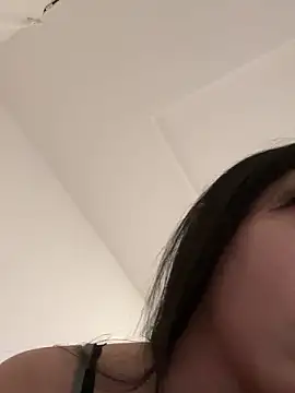 Snapshot of _yuki_chan chatting on 06-12-26, 04:50 yuki chan online show from 06-12-26, 04:50