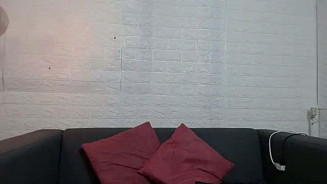 Layla 707 online show from 02-16-25, 12:19