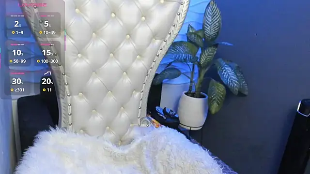 Layla 707 online show from 09-18-25, 11:40