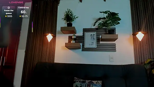 Layla 707 online show from 09-24-25, 11:52