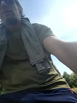 Snapshot of chatwatchcum chatting on 09-17-25, 05:03 chatwatchcum online show from 09-17-25, 05:03