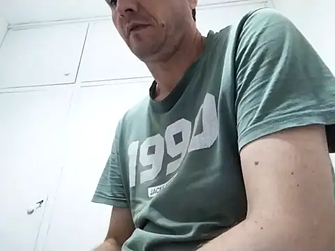 Snapshot of kopgelhadi chatting on 09-30-25, 09:09 kopgelhadi online show from 09-30-25, 09:09