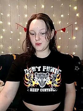 Aria  Dark online show from 02-22-25, 08:20