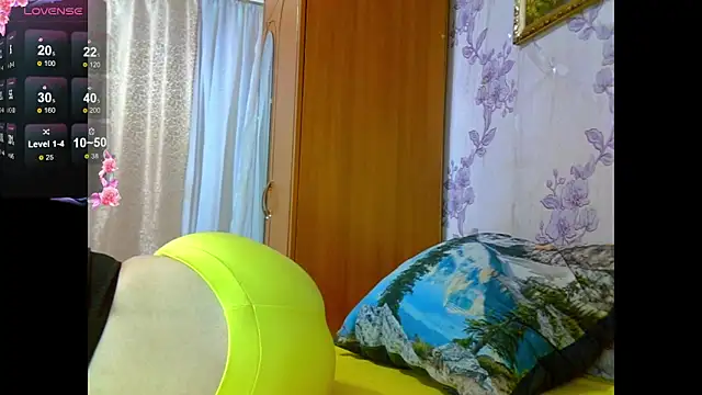 Aria  Dark online show from 10-27-25, 08:35