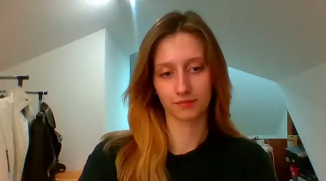 LUNA delight online show from 01-30-25, 06:21