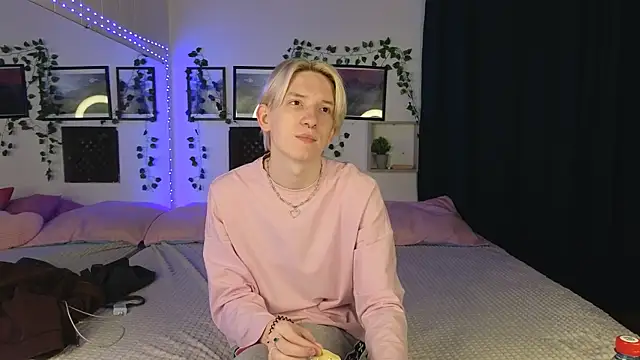 Ron Vils online show from 01-19-25, 03:08