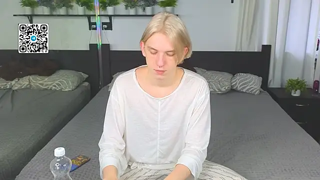 Ron Vils online show from 11-28-25, 06:27