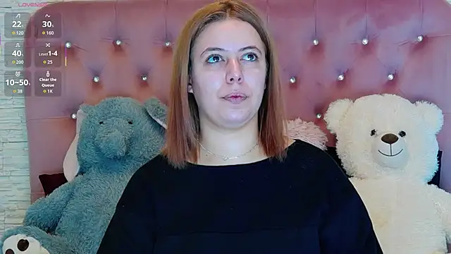 SophiaStarr online show from 12-20-25, 08:27