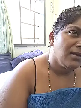 Snapshot of indiansuga chatting on 01-31-25, 11:46 indiansuga online show from 01-31-25, 11:46