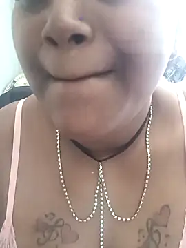 Snapshot of indiansuga chatting on 02-22-25, 09:34 indiansuga online show from 02-22-25, 09:34