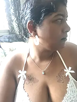 Snapshot of indiansuga chatting on 02-23-25, 03:29 indiansuga online show from 02-23-25, 03:29