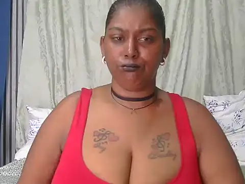 Snapshot of indiansuga chatting on 02-21-26, 08:59 indiansuga online show from 02-21-26, 08:59