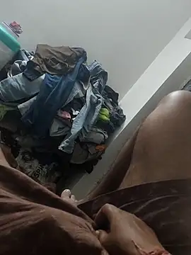 Snapshot of Kolkataboiy chatting on 10-27-25, 07:07 Kolkataboiy online show from 10-27-25, 07:07