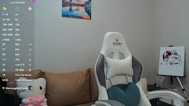 lunalovesu online show from 02-27-25, 09:54