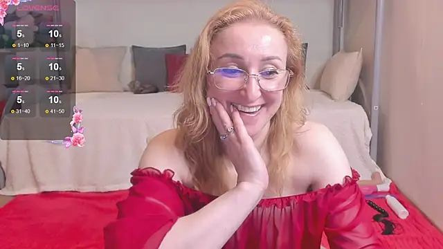 Snapshot of MadissonKiss chatting on 05-19-26, 01:56 MadissonKiss online show from 05-19-26, 01:56