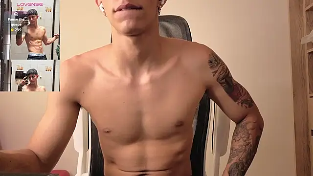 Cristopher23  online show from 09-30-25, 04:12