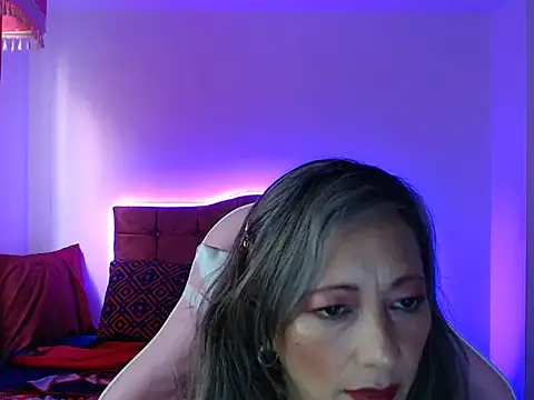 Snapshot of Melanyy_100 chatting on 01-09-25, 08:55 Melanyy 100 online show from 01-09-25, 08:55