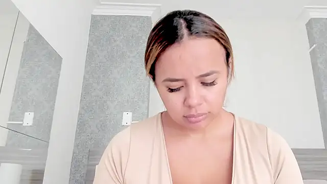 Snapshot of Mistyca chatting on 02-09-25, 11:58 Mistyca online show from 02-09-25, 11:58