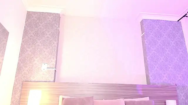 Snapshot of Mistyca chatting on 02-10-25, 02:26 Mistyca online show from 02-10-25, 02:26