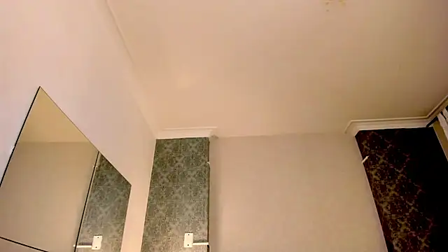 Snapshot of Mistyca chatting on 03-01-25, 11:17 Mistyca online show from 03-01-25, 11:17