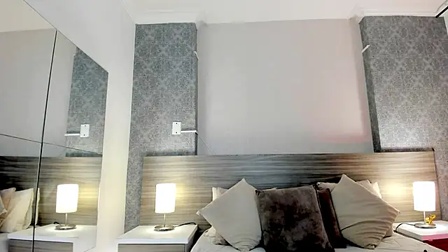 Snapshot of Mistyca chatting on 10-15-25, 10:26 Mistyca online show from 10-15-25, 10:26