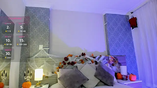 Snapshot of Mistyca chatting on 10-27-25, 10:41 Mistyca online show from 10-27-25, 10:41