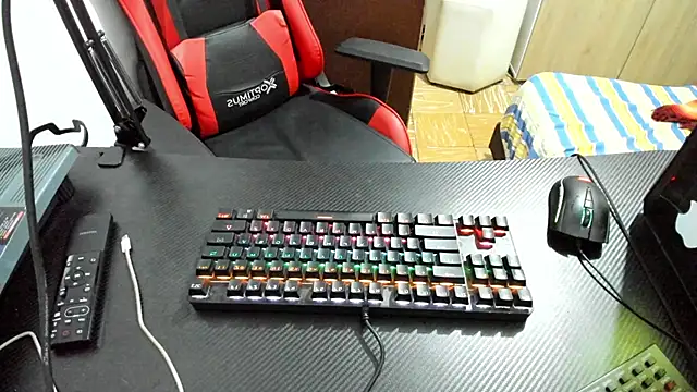 Snapshot of Calihotcaliente277 chatting on 02-22-25, 11:57 Calihotcaliente277 online show from 02-22-25, 11:57