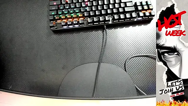 Snapshot of Calihotcaliente277 chatting on 10-10-25, 11:31 Calihotcaliente277 online show from 10-10-25, 11:31