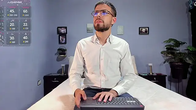 Snapshot of ETHAN_ADAM chatting on 02-11-25, 02:14 ETHAN ADAM online show from 02-11-25, 02:14