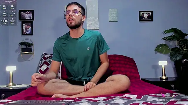 Snapshot of ETHAN_ADAM chatting on 03-13-25, 12:59 ETHAN ADAM online show from 03-13-25, 12:59