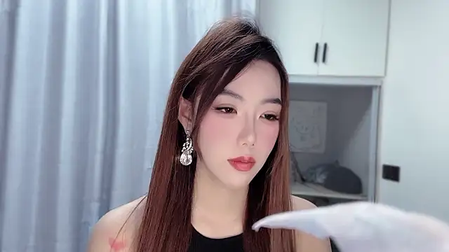 Snapshot of Natasha520 chatting on 02-28-25, 04:10 Natasha520 online show from 02-28-25, 04:10