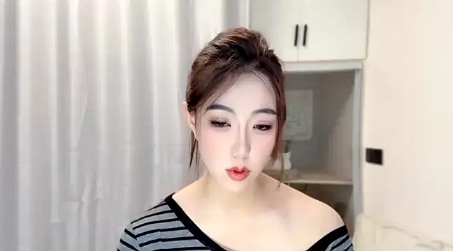 Snapshot of Natasha520 chatting on 03-12-25, 03:51 Natasha520 online show from 03-12-25, 03:51