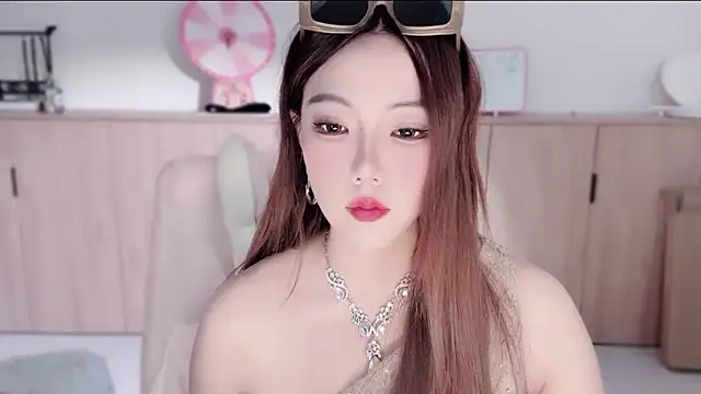 Snapshot of Natasha520 chatting on 10-19-25, 05:46 Natasha520 online show from 10-19-25, 05:46