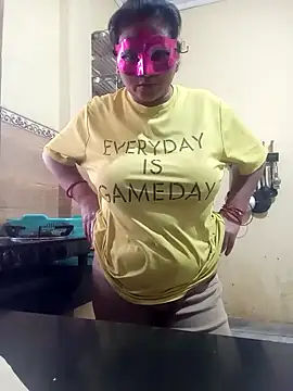 Punjabi beauty123 online show from 02-23-25, 03:35