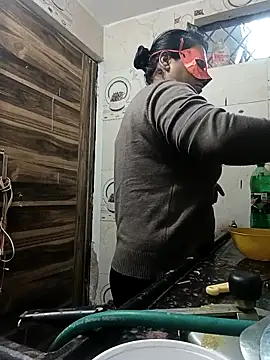 Punjabi beauty123 online show from 12-05-25, 08:12