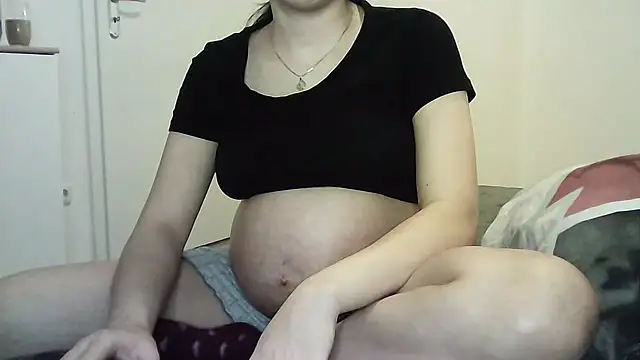 Ahotkittyxxx online show from 01-13-26, 04:01