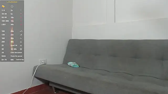 Snapshot of Aaron_Hunter_ chatting on 01-15-25, 08:16 Aaron Hunter online show from 01-15-25, 08:16