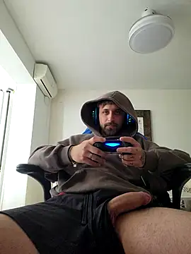 omarito100 online show from 04-18-26, 08:07