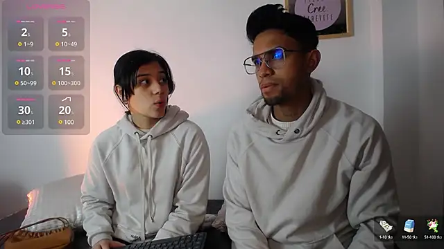 Snapshot of floriamANDjazmin chatting on 01-22-25, 11:23 floriamANDjazmin online show from 01-22-25, 11:23