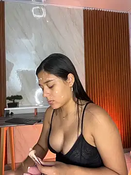 Snapshot of floriamANDjazmin chatting on 11-07-25, 07:14 floriamANDjazmin online show from 11-07-25, 07:14